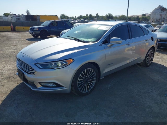 Ford 2.0l 4v atk hev 2018 3FA6P0RUXJR242068 Image 2