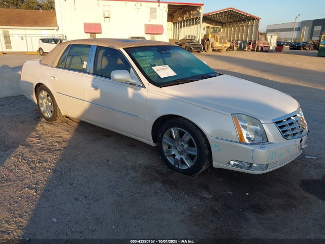 2011 CADILLAC DTS 1G6KP5ES5BU146808 Photo 0