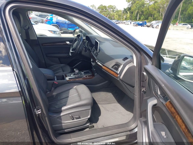 2019 AUDI Q5 WA1BNAFY5K2140317 Photo 4