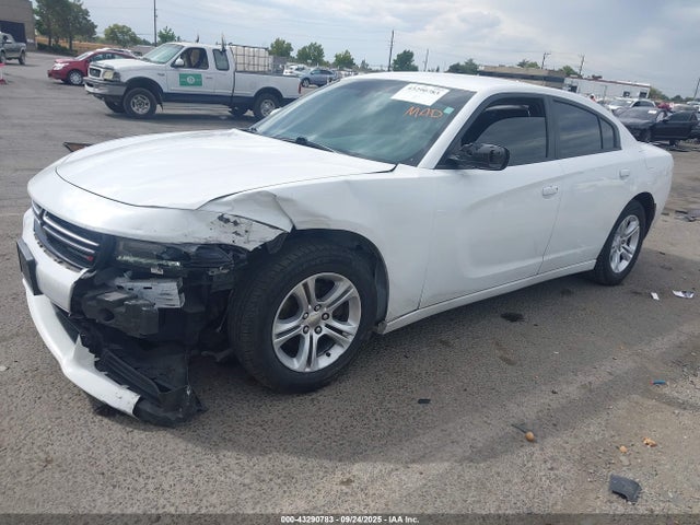 Продаж на аукціоні авто 2015 Dodge Charger Se, vin: 2C3CDXBG8FH731420, номер лоту: 43290783