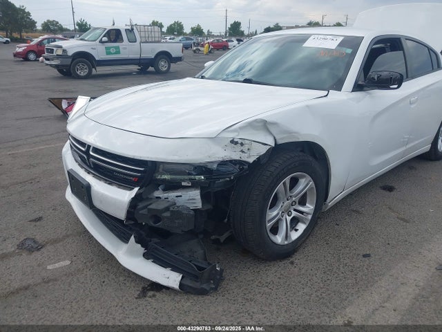 Продаж на аукціоні авто 2015 Dodge Charger Se, vin: 2C3CDXBG8FH731420, номер лоту: 43290783