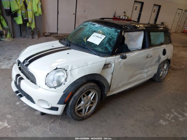 2010 MINI COOPER CLUBMAN WMWML3C52ATX52099 Photo 1