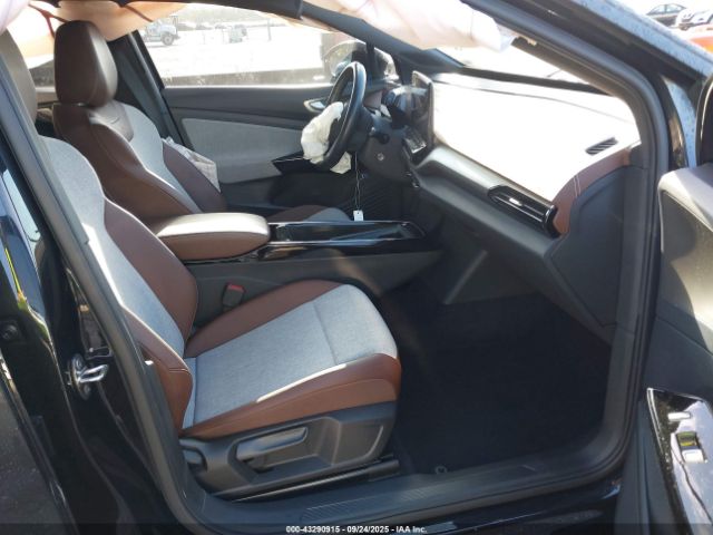 2023 VOLKSWAGEN ID.4 1V2BMPE85PC054227 Photo 4