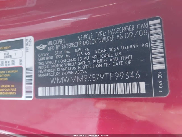 2009 MINI JOHN COOPER WORKS CLUBMAN WMWMM93579TF99346 Photo 8