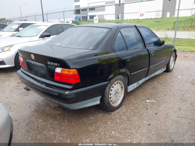 1994 BMW 325 WBACB4320RFL17926 Photo 3