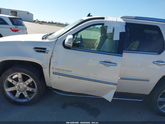 2007 CADILLAC ESCALADE 1GYFK63817R199374 Photo 5