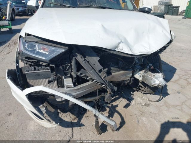 2020 AUDI Q7 WA1LXAF77LD002743 Photo 5