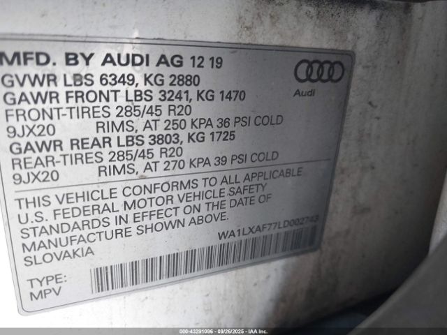 2020 AUDI Q7 WA1LXAF77LD002743 Photo 8
