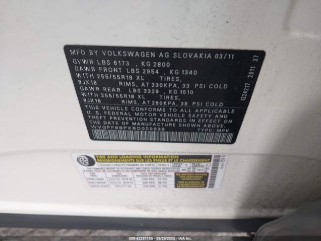 2011 VOLKSWAGEN TOUAREG WVGFF9BPXBD005639 Photo 8