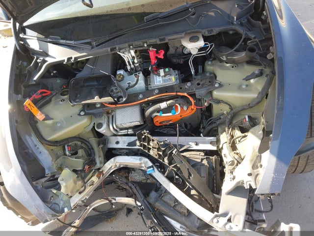 2023 TESLA MODEL Y 7SAYGDEE3PA127914 Photo 9