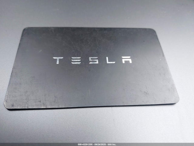 2023 TESLA MODEL Y 7SAYGDEE3PA127914 Photo 10