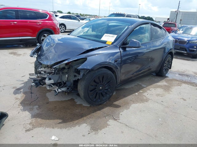 2023 TESLA MODEL Y 7SAYGDEE3PA127914 Photo 1