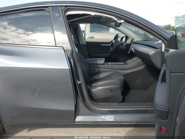 2023 TESLA MODEL Y 7SAYGDEE3PA127914 Photo 4