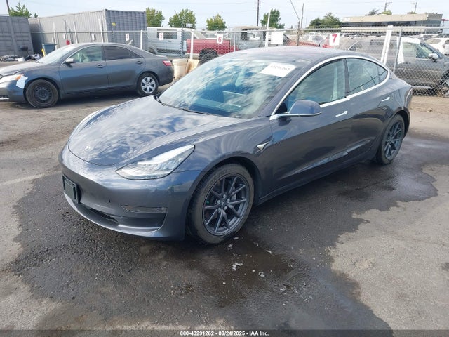 5YJ3E1EB4JF114097 Tesla MODEL 3