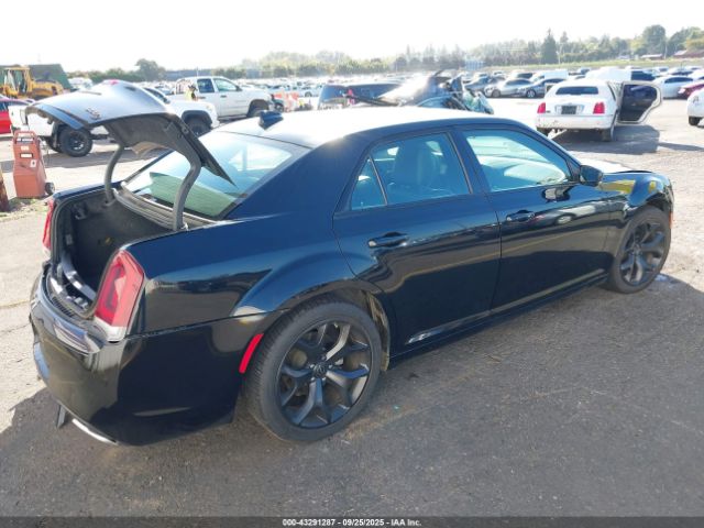 2022 CHRYSLER 300 2C3CCABG9NH214349 Photo 3