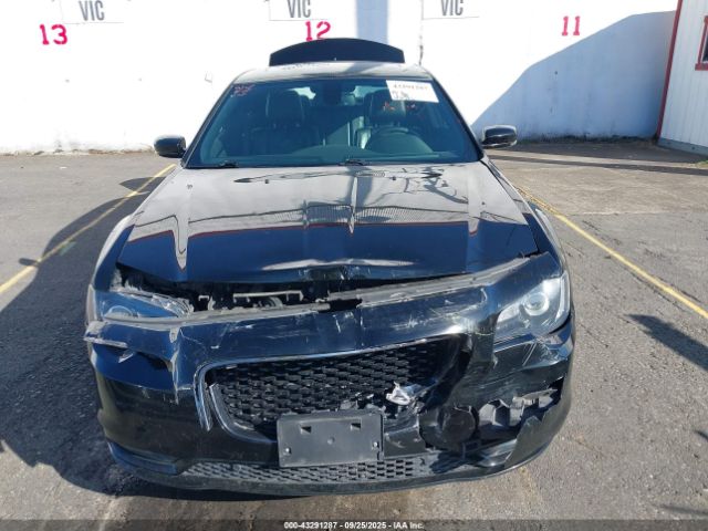 2022 CHRYSLER 300 2C3CCABG9NH214349 Photo 5