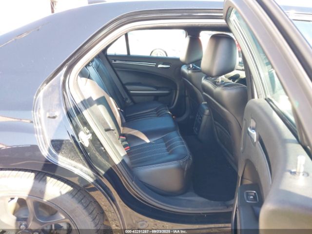 2022 CHRYSLER 300 2C3CCABG9NH214349 Photo 7