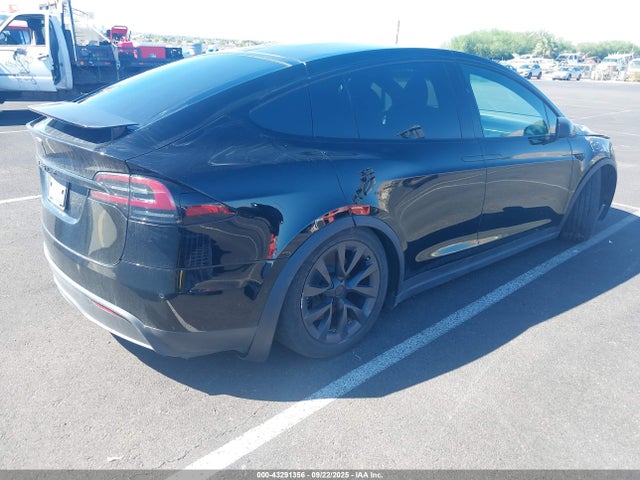 2023 TESLA MODEL X 7SAXCAE54PF365831 Photo 3