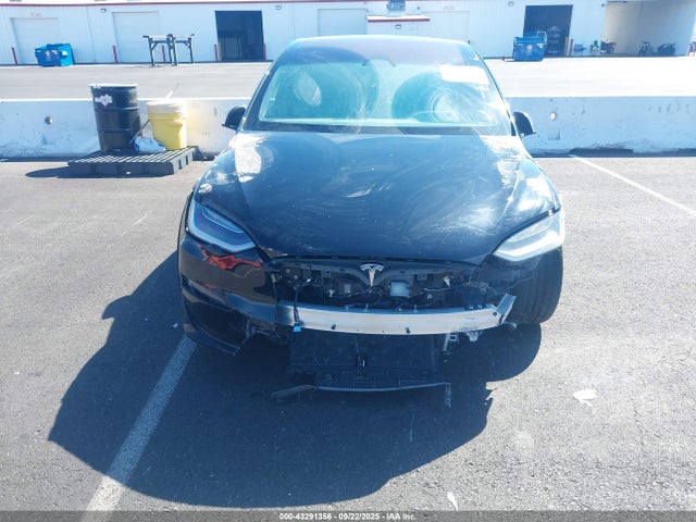 2023 TESLA MODEL X 7SAXCAE54PF365831 Photo 5