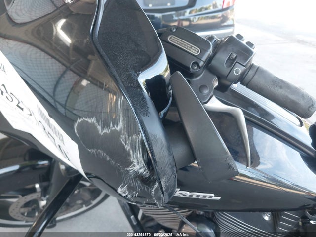 1HD1KBM13GB658180 Harley-Davidson 2016