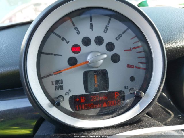 2010 MINI COOPER S WMWMF7C55ATW89935 Photo 6