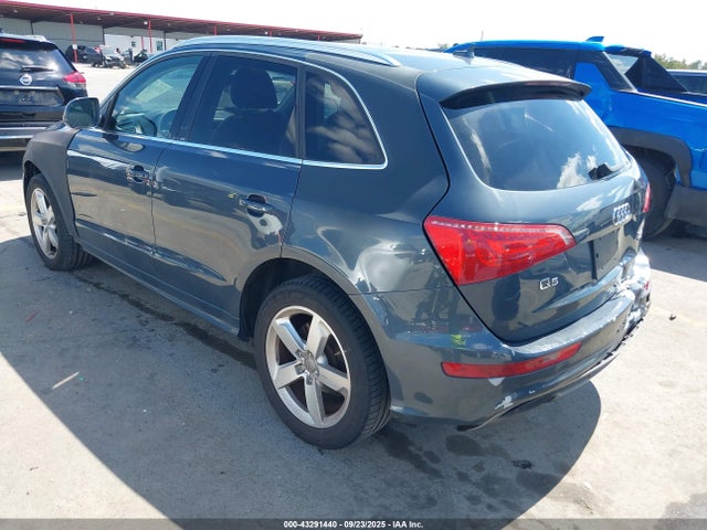 2011 AUDI Q5 WA1DKAFP0BA073317 Photo 2