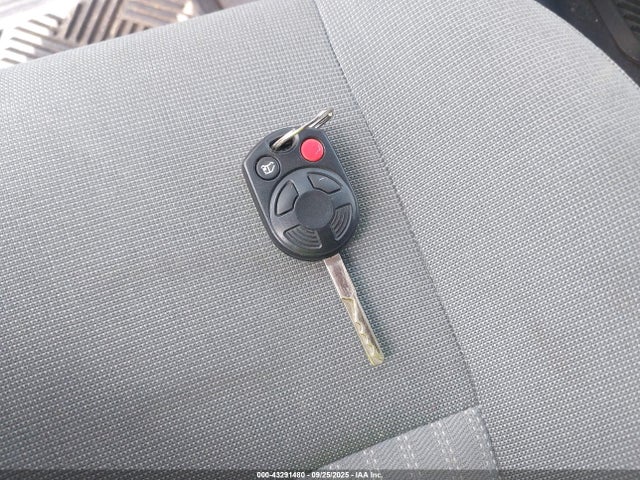 Ford 2015 2015 1FTNR2CM8FKA04185 Image 11