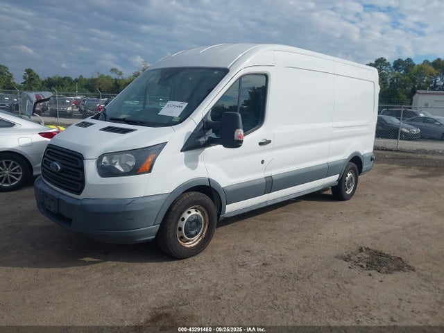 Ford 2015 2015 1FTNR2CM8FKA04185 Image 2