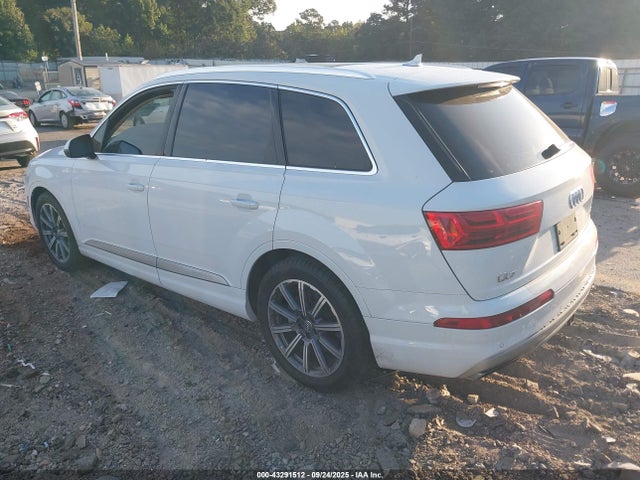 2017 AUDI Q7 WA1VABF72HD016816 Photo 2