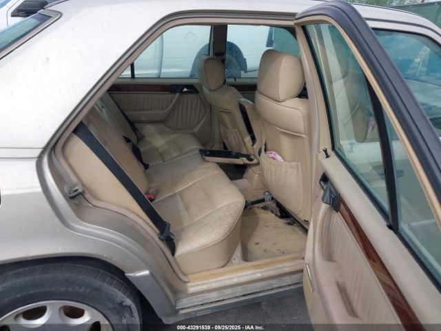 1994 MERCEDES-BENZ E WDBEA32E1RC086524 Photo 7
