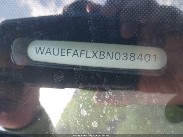 2011 AUDI A4 WAUEFAFLXBN038401 Photo 8