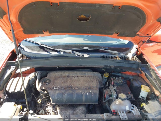 ZACCJBBTXFPC44545 Jeep Renegade