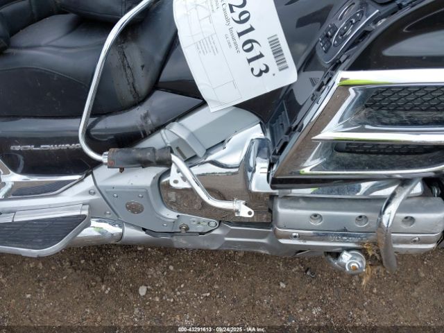 2010 HONDA GL1800 1HFSC47H2AA901987 Photo 7