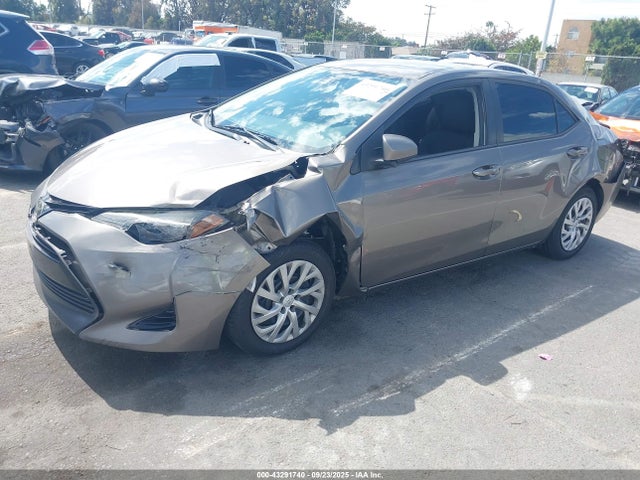 Toyota 2zr-fe 2017 2T1BURHE6HC771839 Image 2