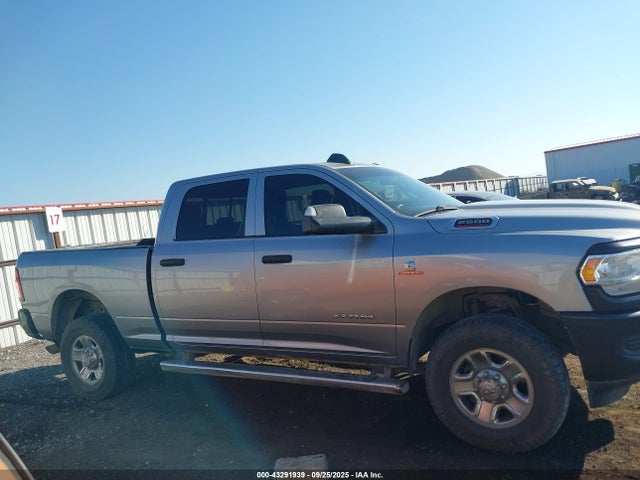 3C6UR5CL4KG551967 RAM 2019