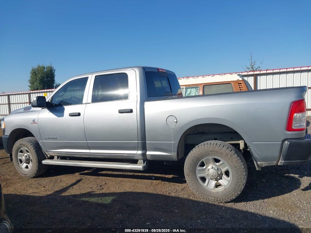 3C6UR5CL4KG551967 RAM 2019