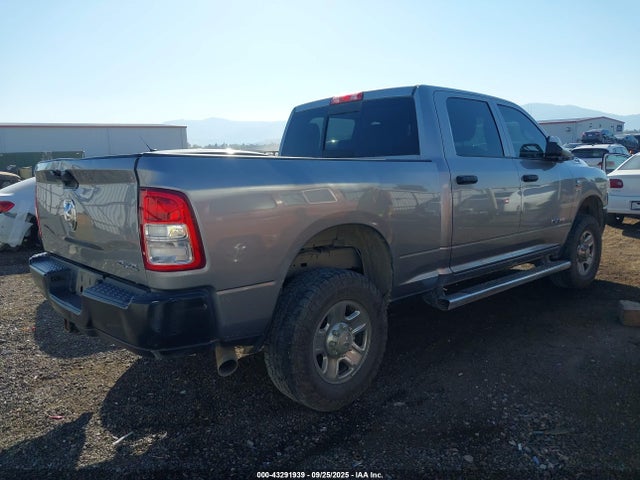 3C6UR5CL4KG551967 RAM 2019