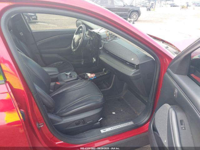 2021 FORD MUSTANG MACH-E 3FMTK3SU5MMA47225 Photo 4