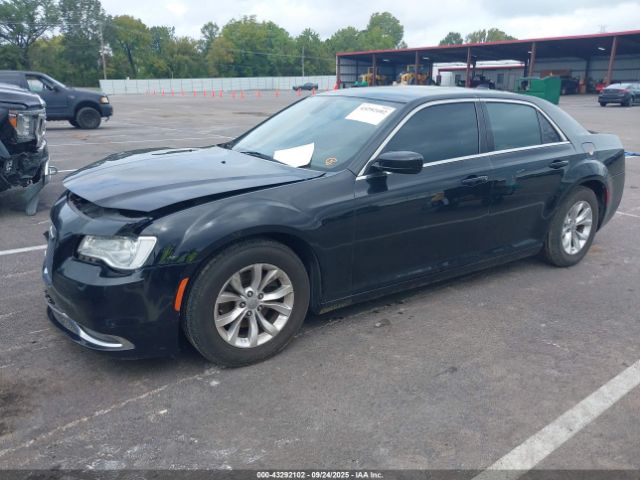 2016 CHRYSLER 300 2C3CCAAG7GH141793 Photo 1