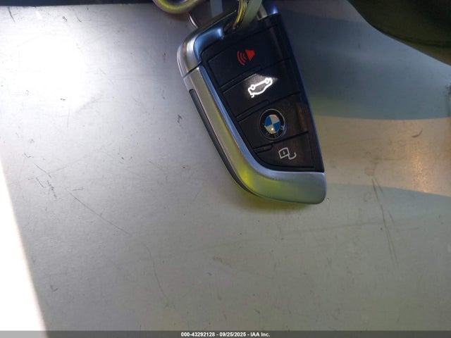 WBA5R1C55KAK10208 BMW 330I