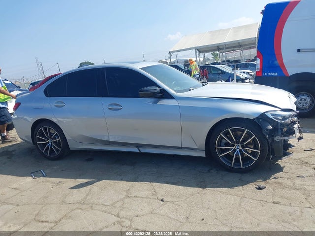 WBA5R1C55KAK10208 BMW 330I