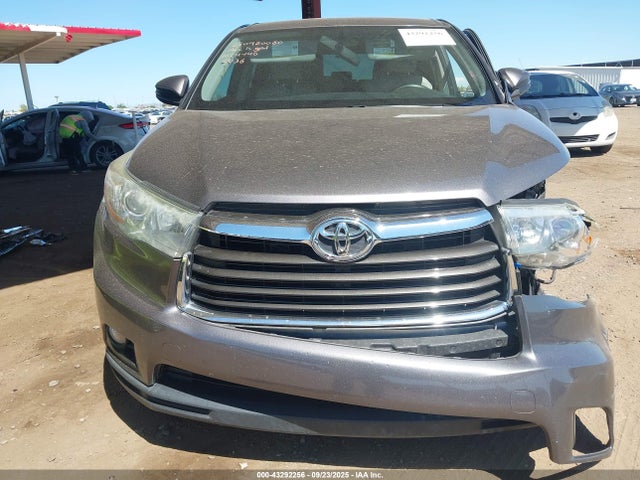 5TDZKRFH4GS149036 Toyota 2gr-fe