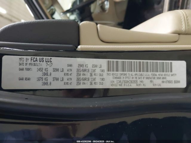 2017 JEEP GRAND CHEROKEE 1C4RJFBG8HC963935 Photo 8