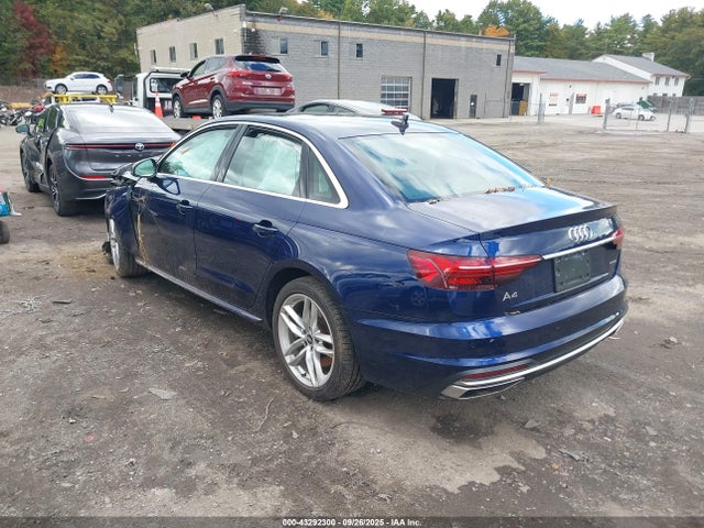 2021 AUDI A4 WAUEAAF43MA039147 Photo 2