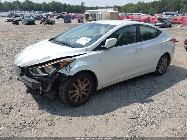 5NPDH4AE9GH732961 Hyundai ELANTRA SE