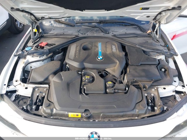 WBA8E1C34HA158537 BMW 2017