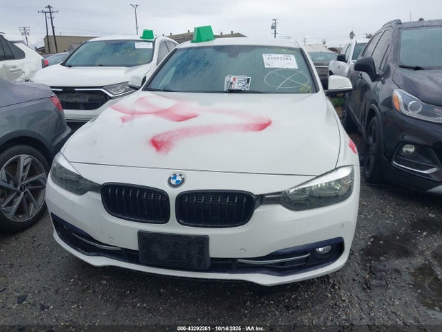 WBA8E1C34HA158537 BMW 2017