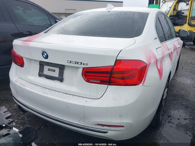 WBA8E1C34HA158537 BMW 2017