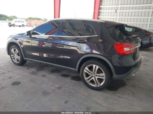 2015 MERCEDES-BENZ GLA 250 WDCTG4EB8FJ181677 Photo 2