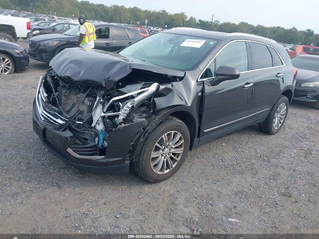 2017 CADILLAC XT5 1GYKNBRS9HZ225402 Photo 1